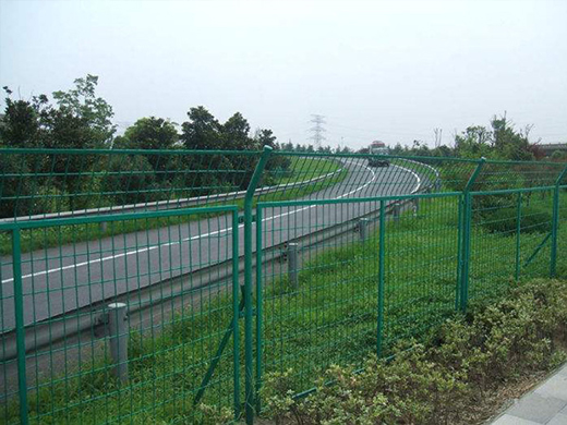 高速公路圍欄